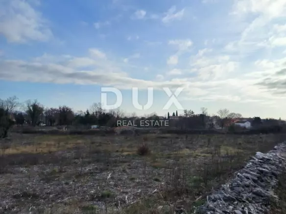 Land In Filipana, Croatia (1.295 M²)