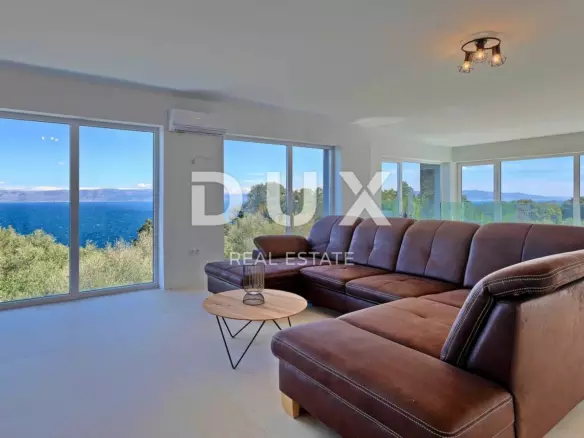 4-bedroom Villa In Rabac, Croatia (200 M²)