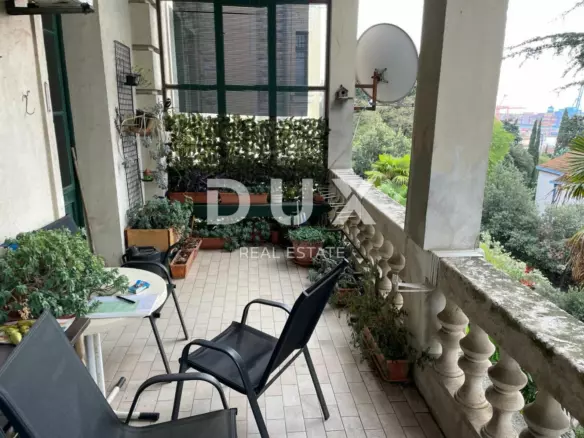3-bedroom Apartment In Bulevard, Croatia (172 M²)