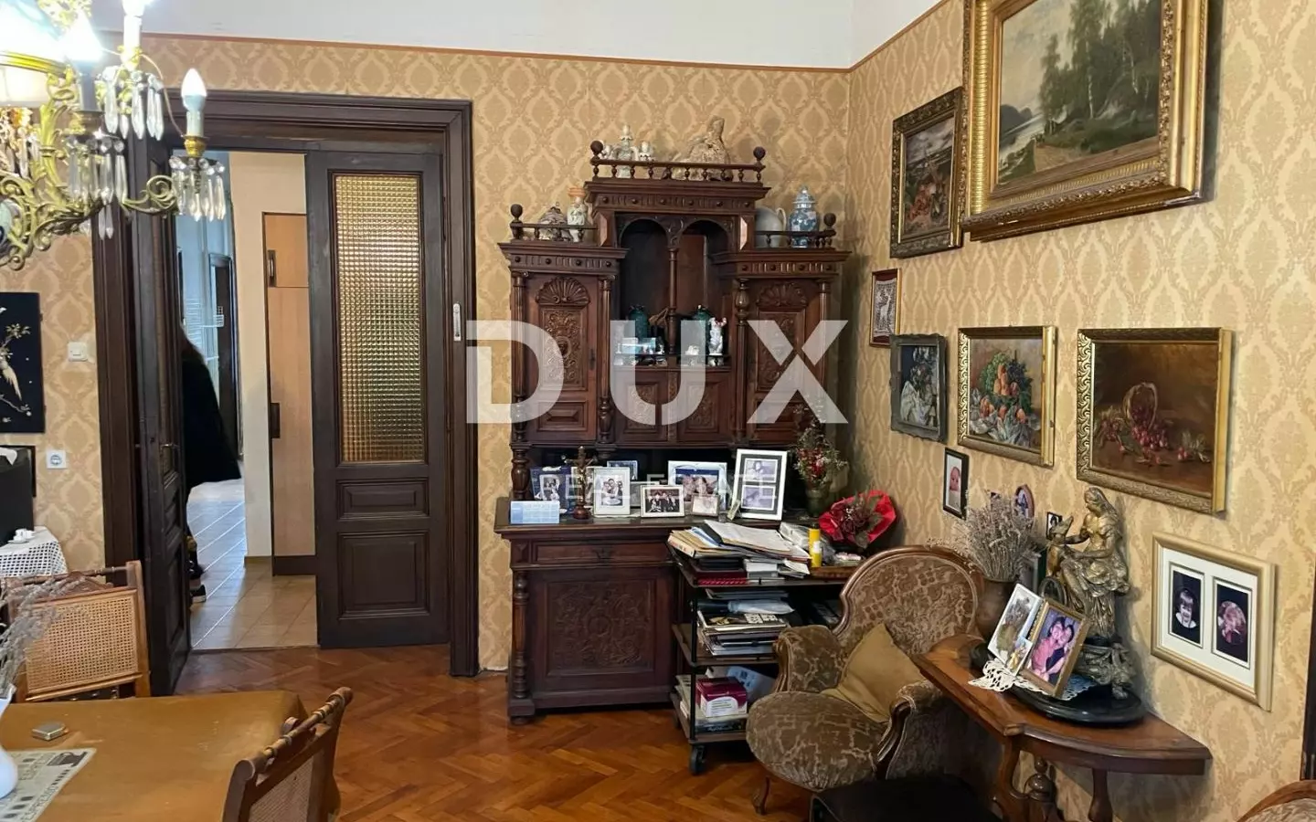 3-bedroom Apartment In Bulevard, Croatia (172 M²)
