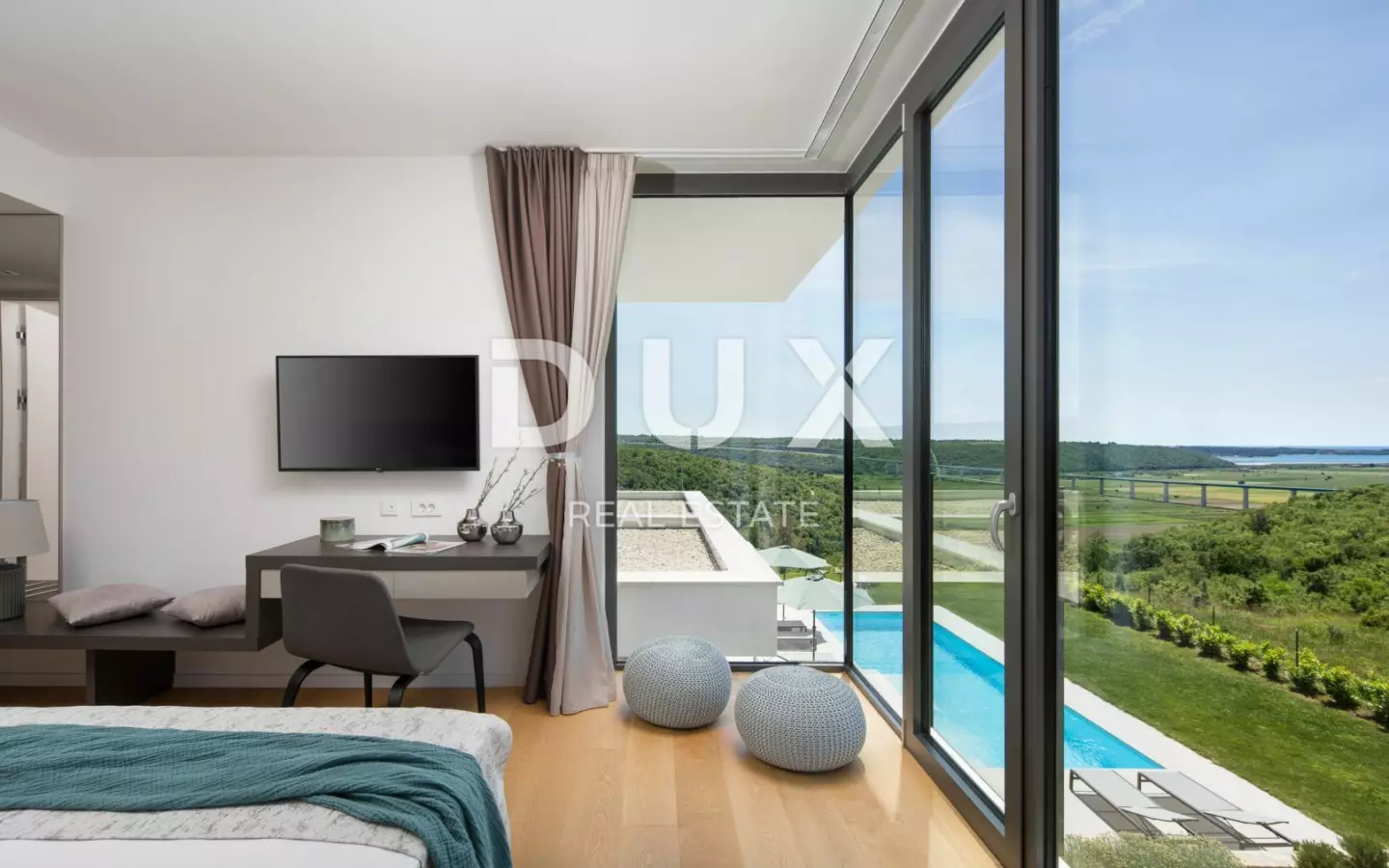 4-bedroom Villa In Novigrad, Croatia (258 M²)