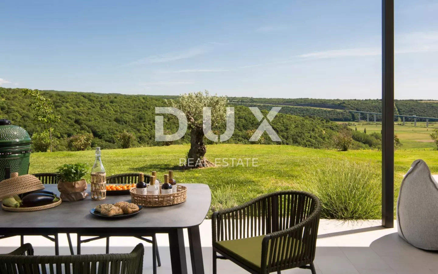 4-bedroom Villa In Novigrad, Croatia (258 M²)