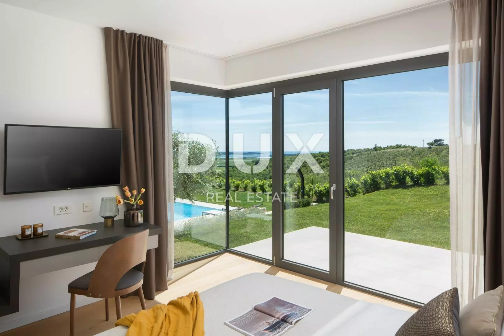 4-bedroom Villa In Novigrad, Croatia (258 M²)
