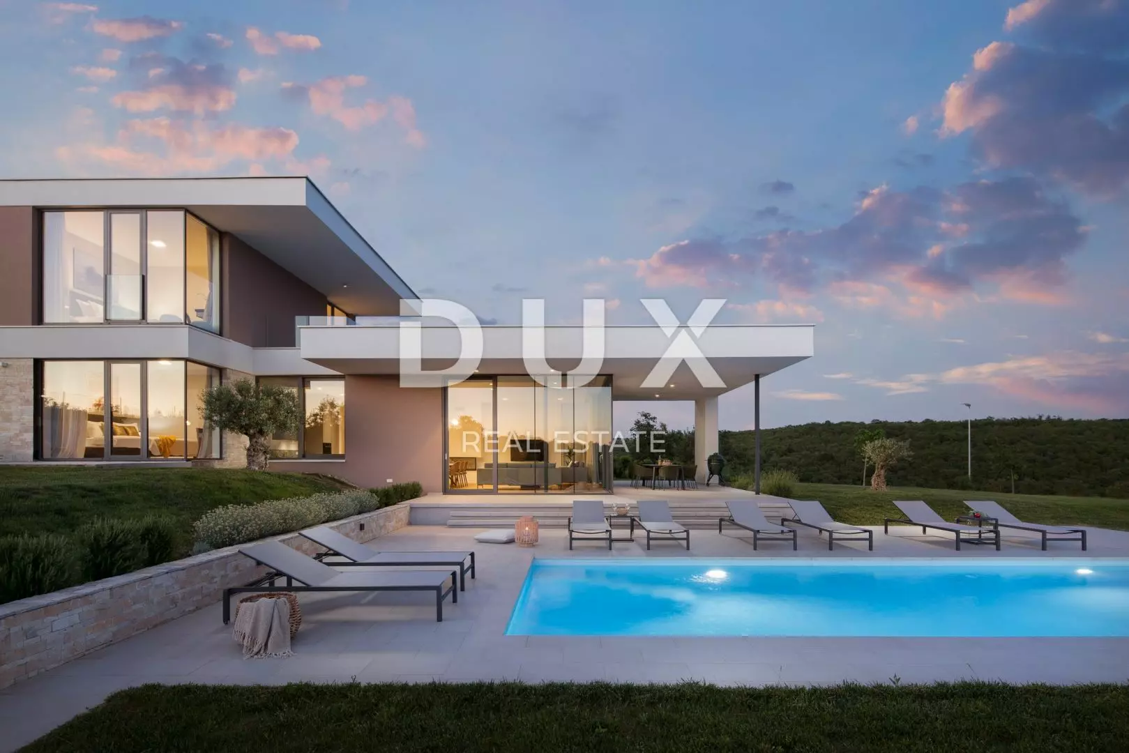 4-bedroom Villa In Novigrad, Croatia (258 M²)