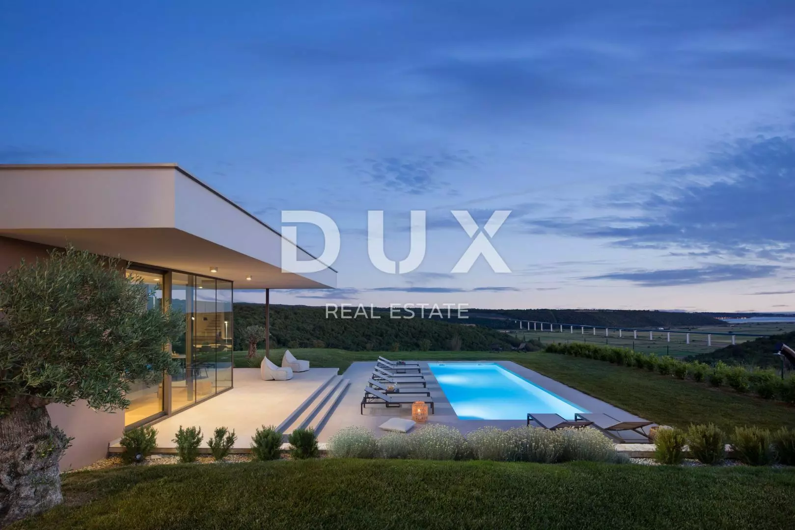 4-bedroom Villa In Novigrad, Croatia (258 M²)