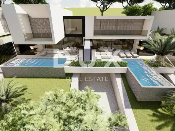 Land In Bregi, Croatia (875 M²)
