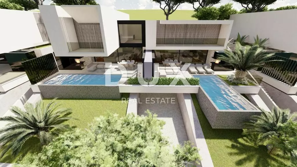 Land In Bregi, Croatia (875 M²)