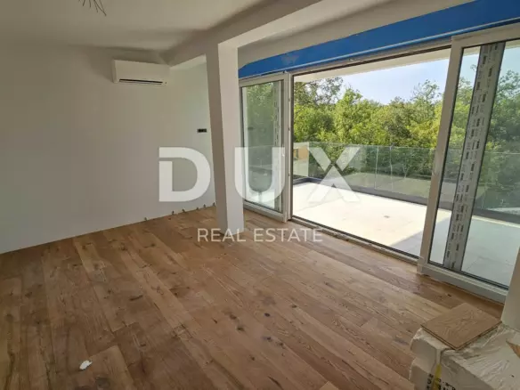 3-bedroom Villa In Kraljevica, Croatia (151 M²)