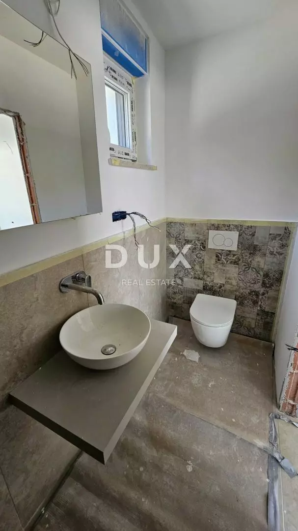 1727520382_1725368482_20240903_095416-921113 3-bedroom Villa In Kraljevica, Croatia (151 M²)