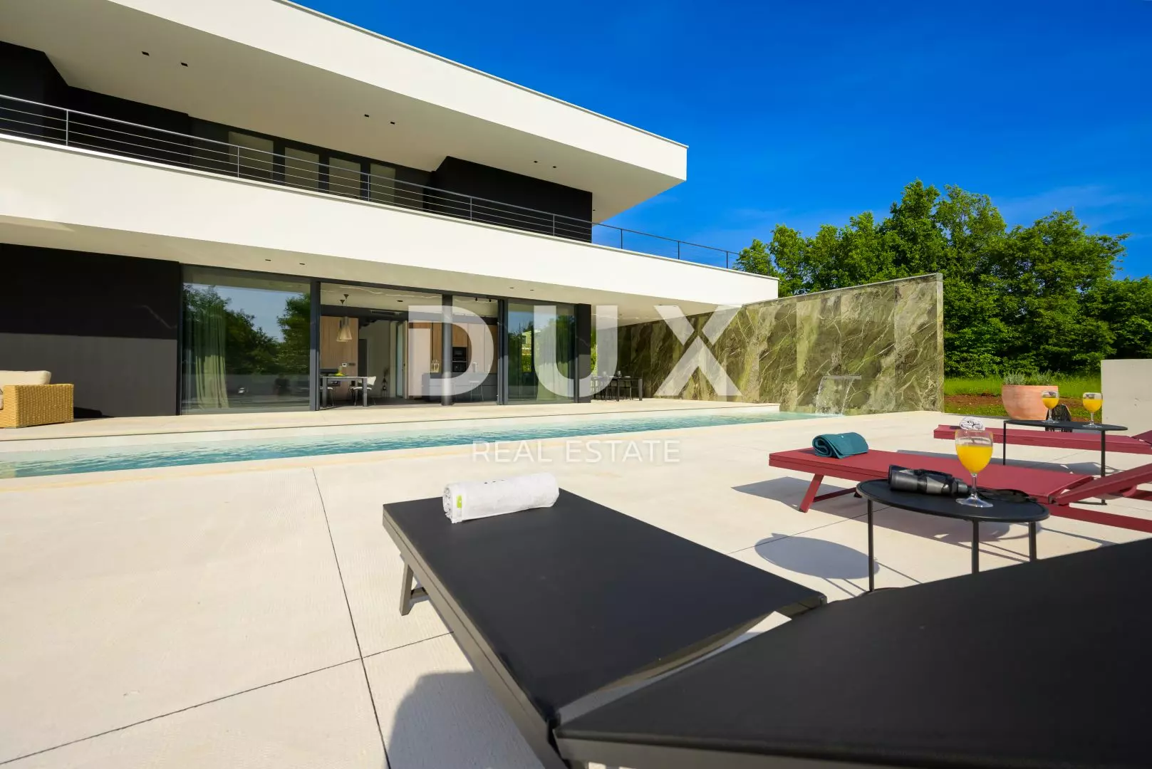 3-bedroom Villa In Grožnjan, Croatia (300 M²)