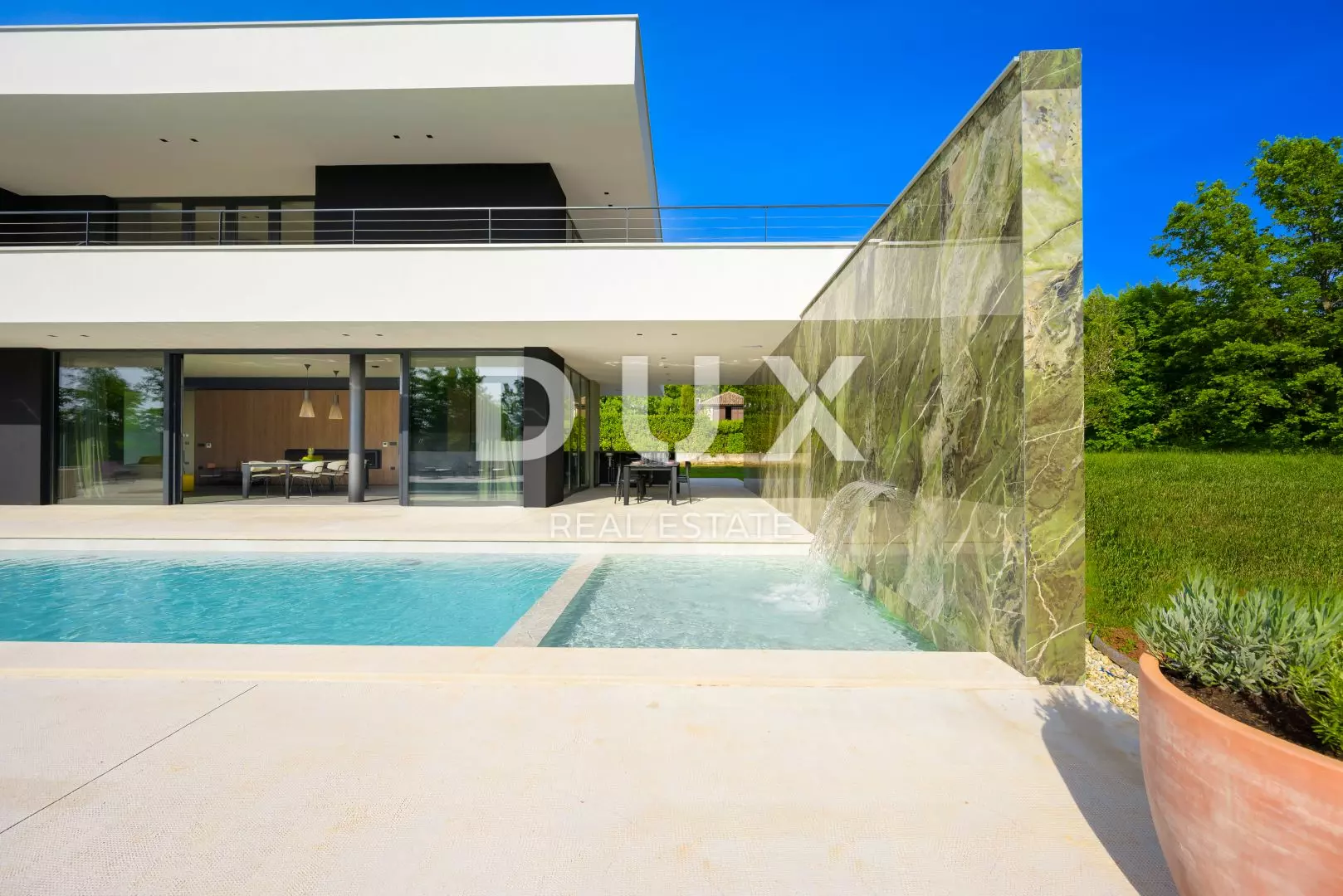 3-bedroom Villa In Grožnjan, Croatia (300 M²)