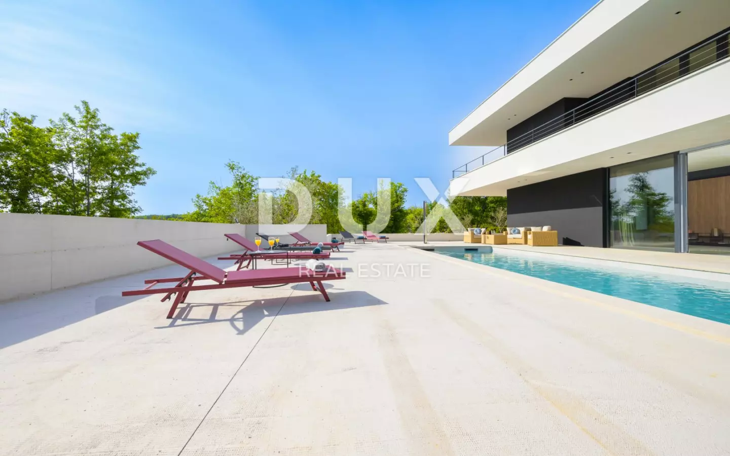 3-bedroom Villa In Grožnjan, Croatia (300 M²)