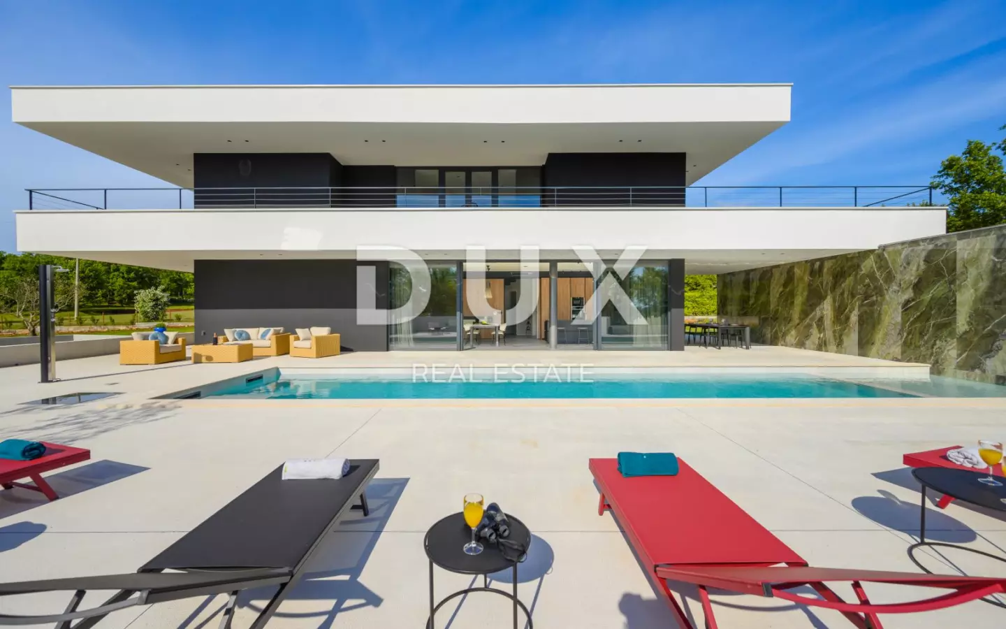 3-bedroom Villa In Grožnjan, Croatia (300 M²)