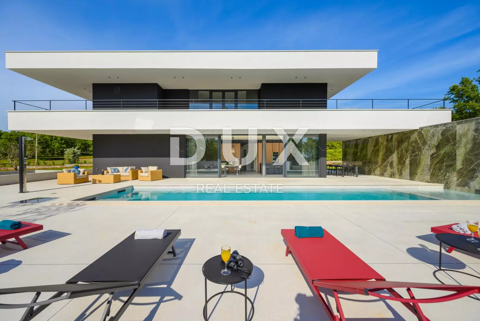 3-bedroom Villa In Grožnjan, Croatia (300 M²)