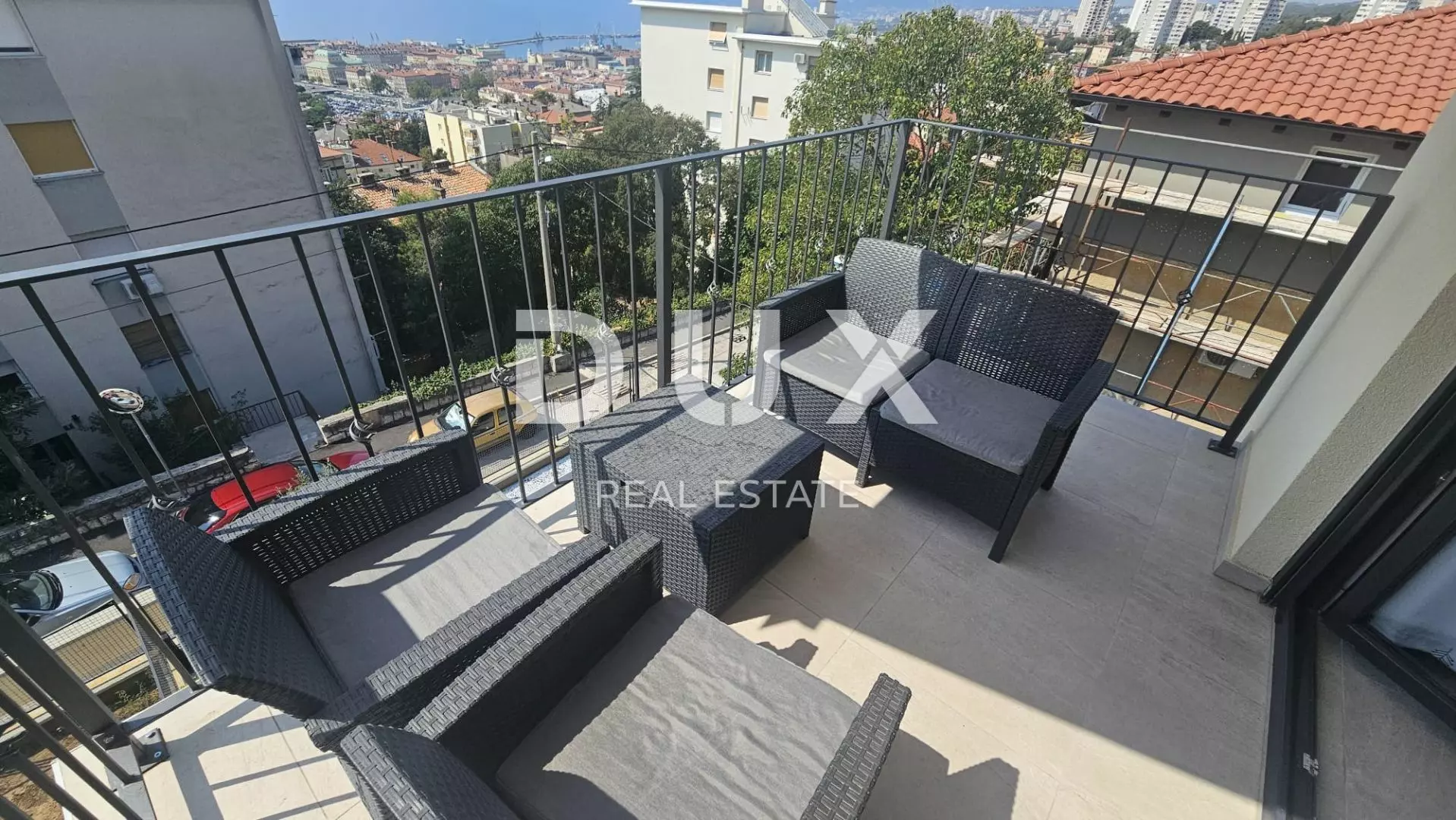 3-bedroom Apartment In Bulevard, Croatia (112 M²)