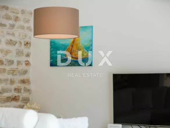 3-bedroom Villa In Pridraga, Croatia (172 M²)