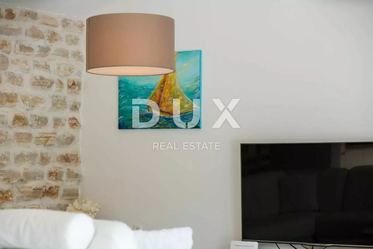 3-bedroom Villa In Pridraga, Croatia (172 M²)