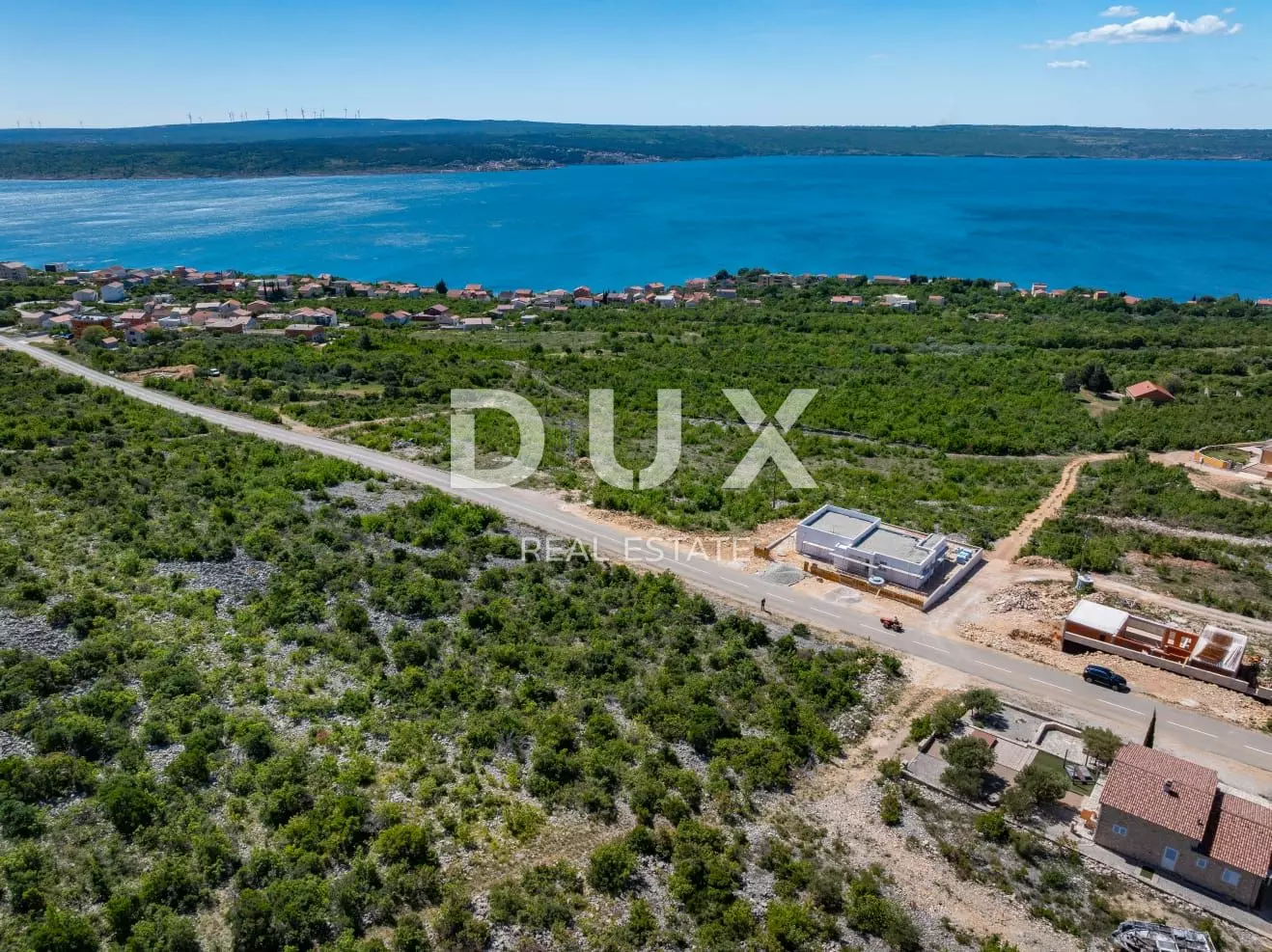 Land In Maslenica, Croatia (679 M²)