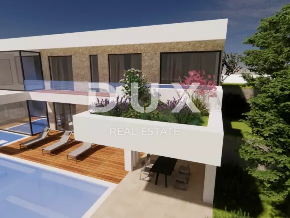 Land In Maslenica, Croatia (679 M²)