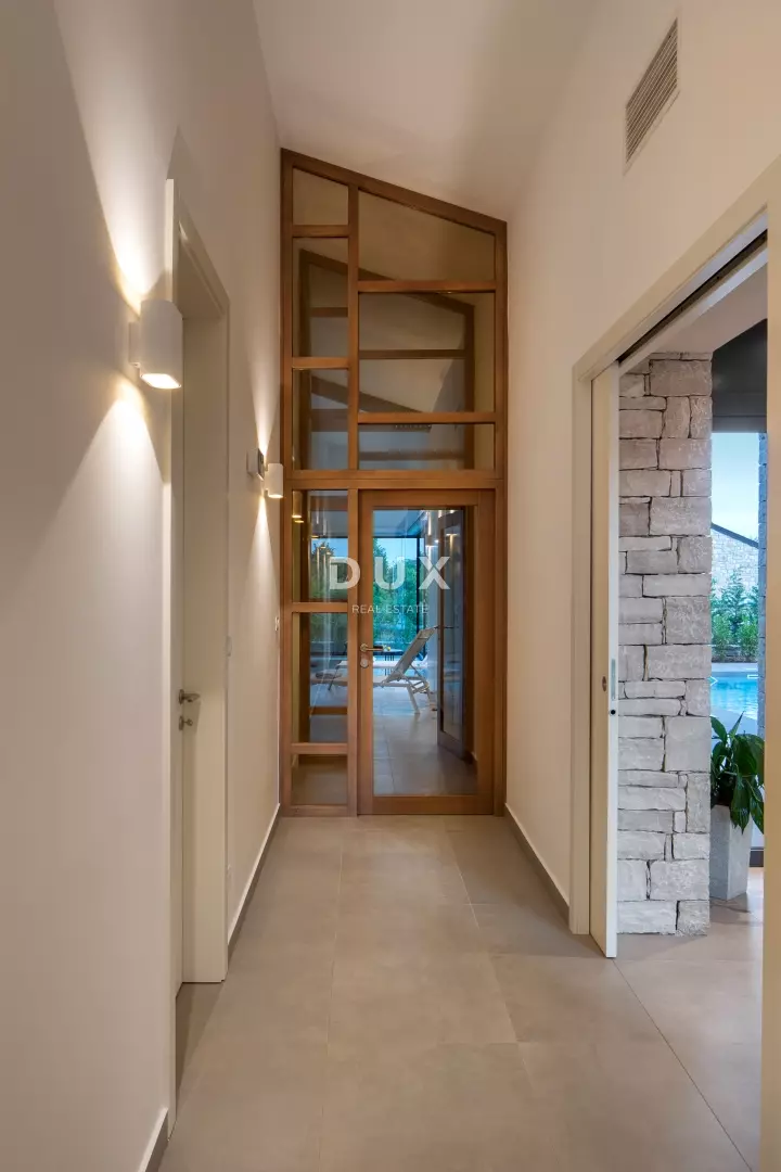 4-bedroom Villa In Bale, Croatia (360 M²)