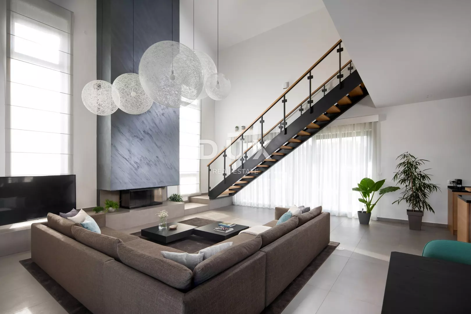 4-bedroom Villa In Bale, Croatia (360 M²)