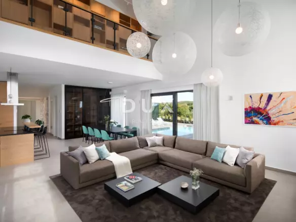 4-bedroom Villa In Bale, Croatia (360 M²)