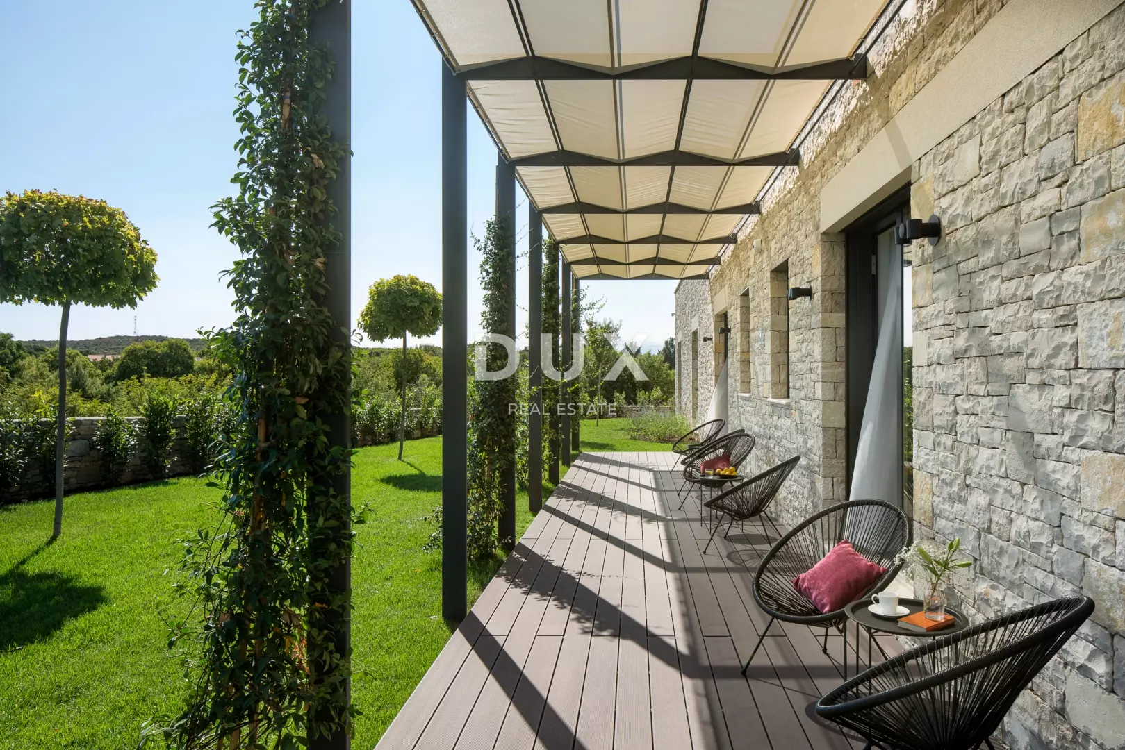 4-bedroom Villa In Bale, Croatia (360 M²)