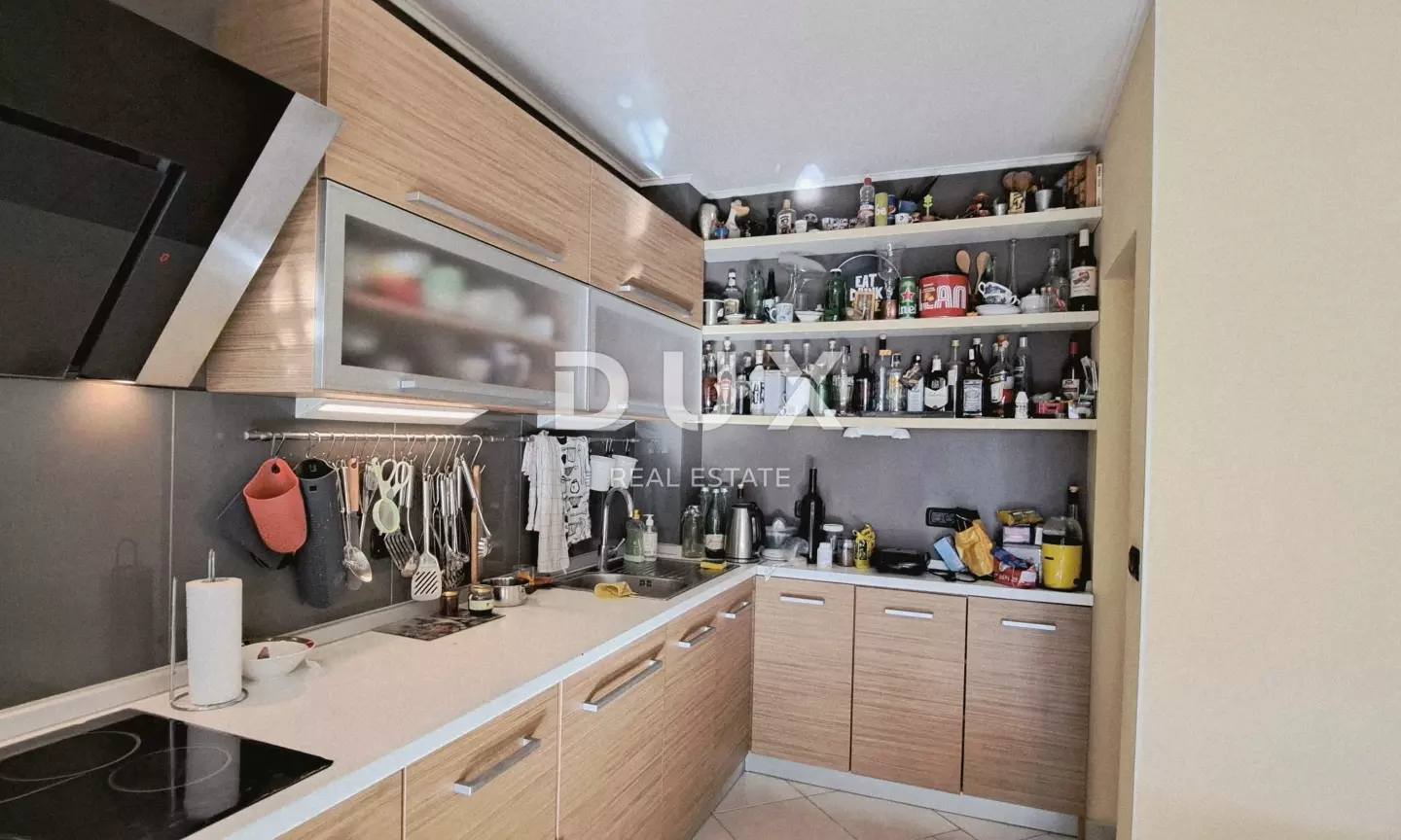 3-bedroom Apartment In Crikvenica, Croatia (118,05 M²)