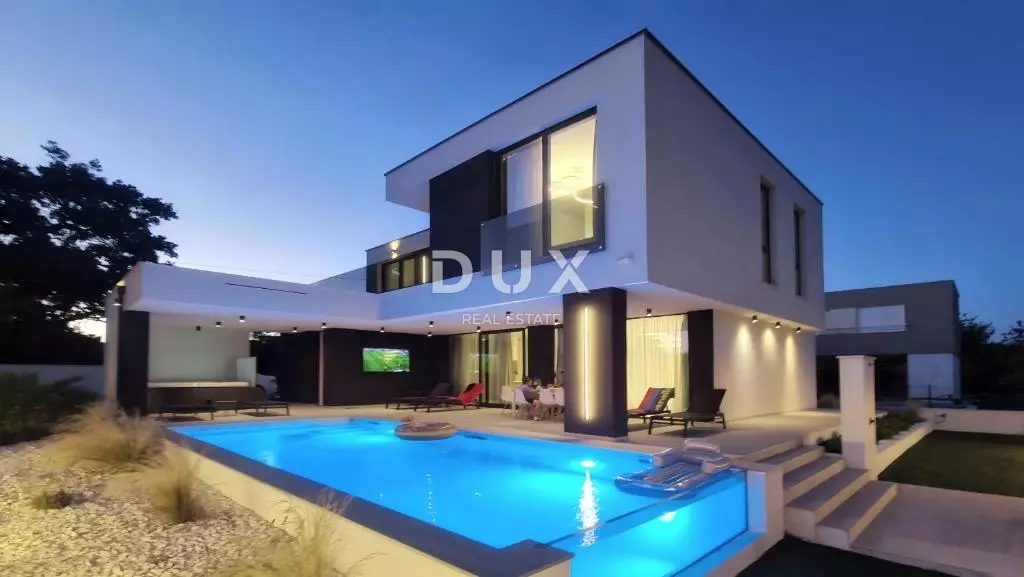 3-bedroom Villa In Kožino, Croatia (240 M²)