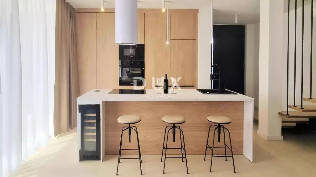 3-bedroom Villa In Kožino, Croatia (240 M²)