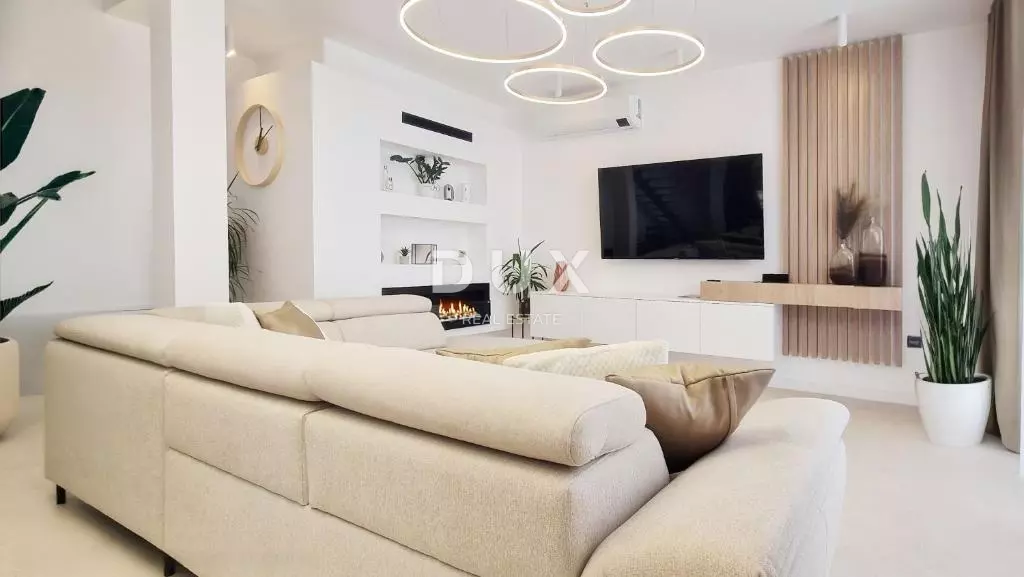 3-bedroom Villa In Kožino, Croatia (240 M²)