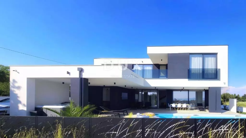 3-bedroom Villa In Kožino, Croatia (240 M²)