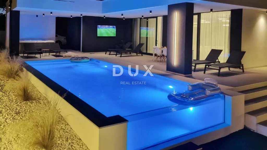3-bedroom Villa In Kožino, Croatia (240 M²)