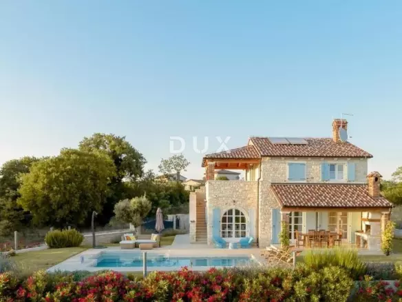 3-bedroom Villa In Sveti Lovreč, Croatia (210 M²)