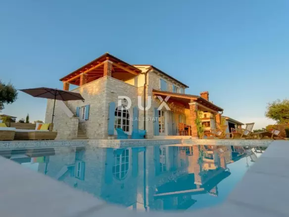 3-bedroom Villa In Sveti Lovreč, Croatia (210 M²)