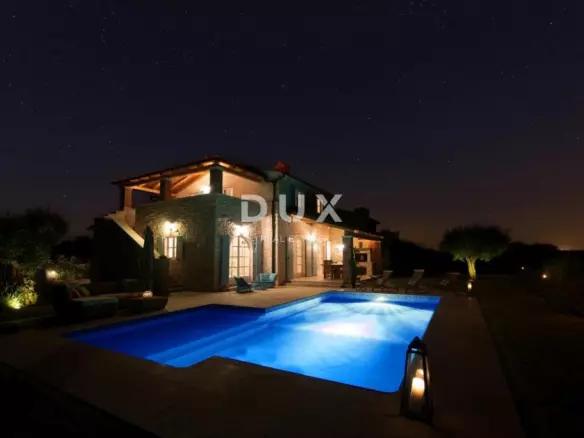 3-bedroom Villa In Sveti Lovreč, Croatia (210 M²)