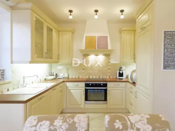 3-bedroom Villa In Sveti Lovreč, Croatia (210 M²)