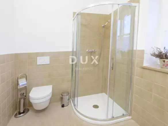 3-bedroom Villa In Sveti Lovreč, Croatia (210 M²)