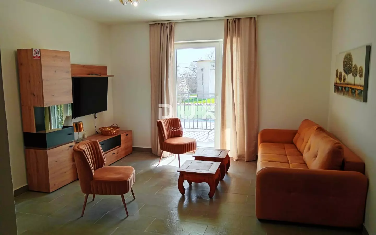 12-bedroom Detached House In Valtura, Croatia (500 M²)