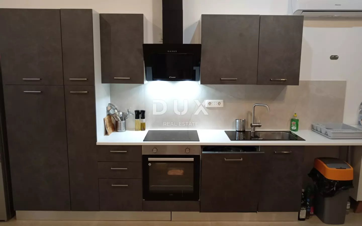 12-bedroom Detached House In Valtura, Croatia (500 M²)