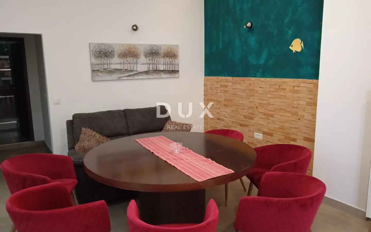 12-bedroom Detached House In Valtura, Croatia (500 M²)