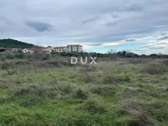 Land In Dobropoljana, Croatia (2.300 M²)