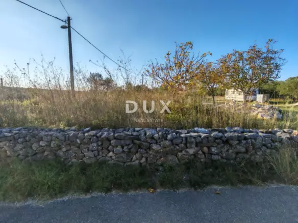 Land In Pridraga, Croatia (669 M²)
