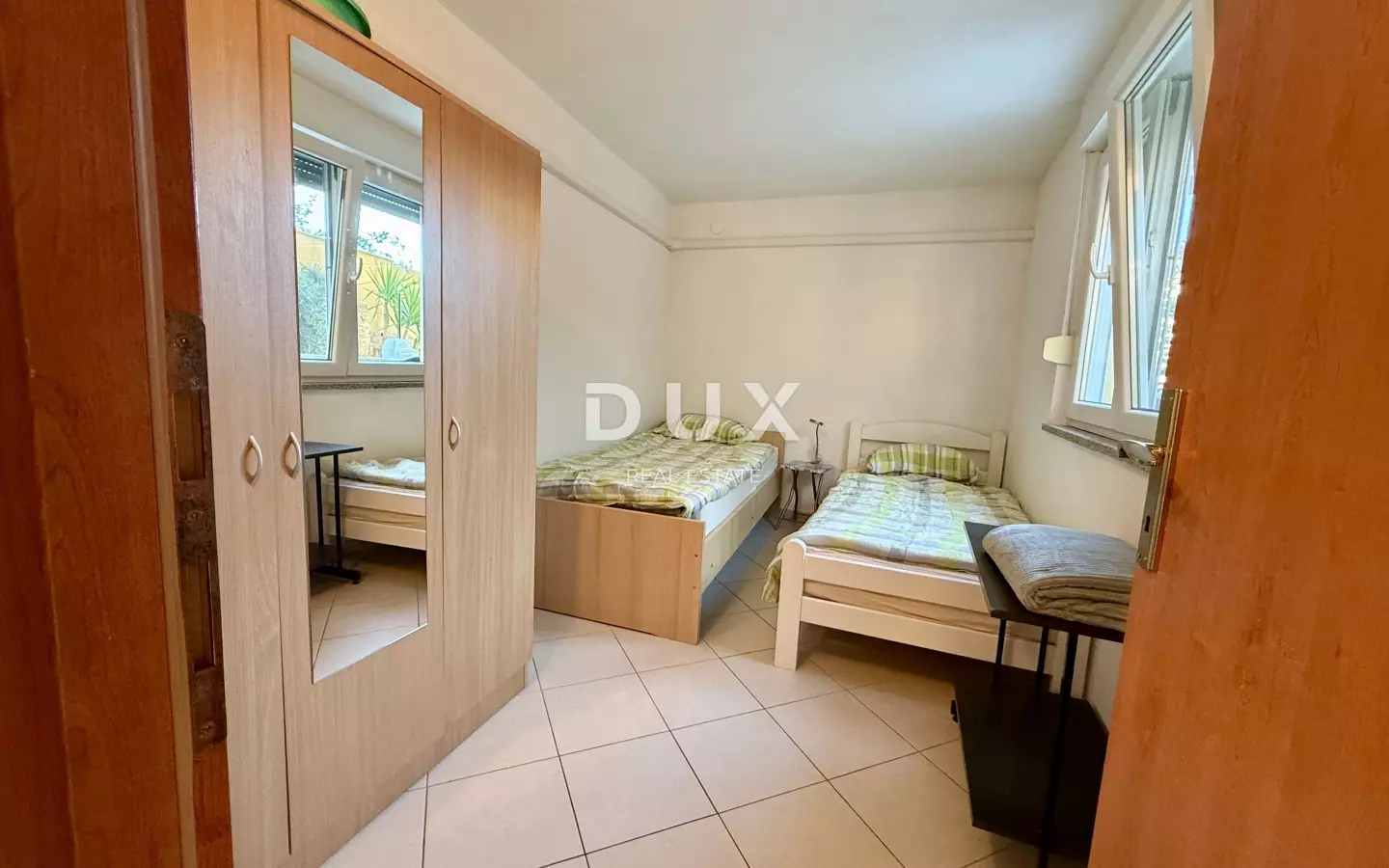 3-bedroom Apartment In Jadranovo, Croatia (86 M²)