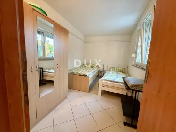 3-bedroom Apartment In Jadranovo, Croatia (86 M²)