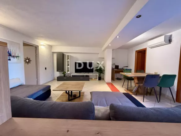 3-bedroom Apartment In Jadranovo, Croatia (86 M²)