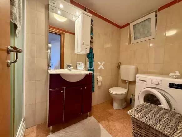 3-bedroom Apartment In Jadranovo, Croatia (86 M²)