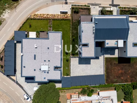 2-bedroom Apartment In Novigrad, Croatia (115,93 M²)