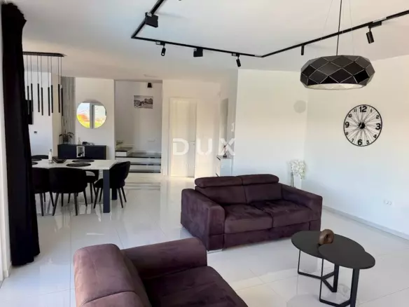 4-bedroom Villa In Malinska, Croatia (180 M²)