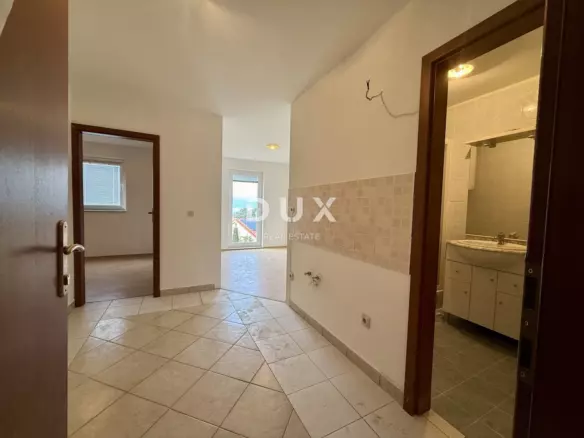 3-bedroom Apartment In Njivice, Croatia (79 M²)